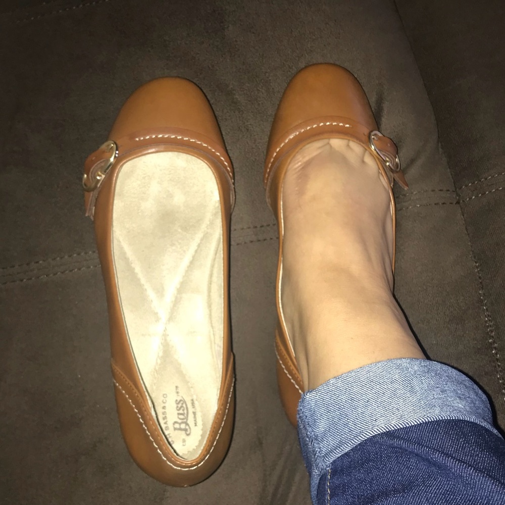 Casual Flats by GH Bass & Co.